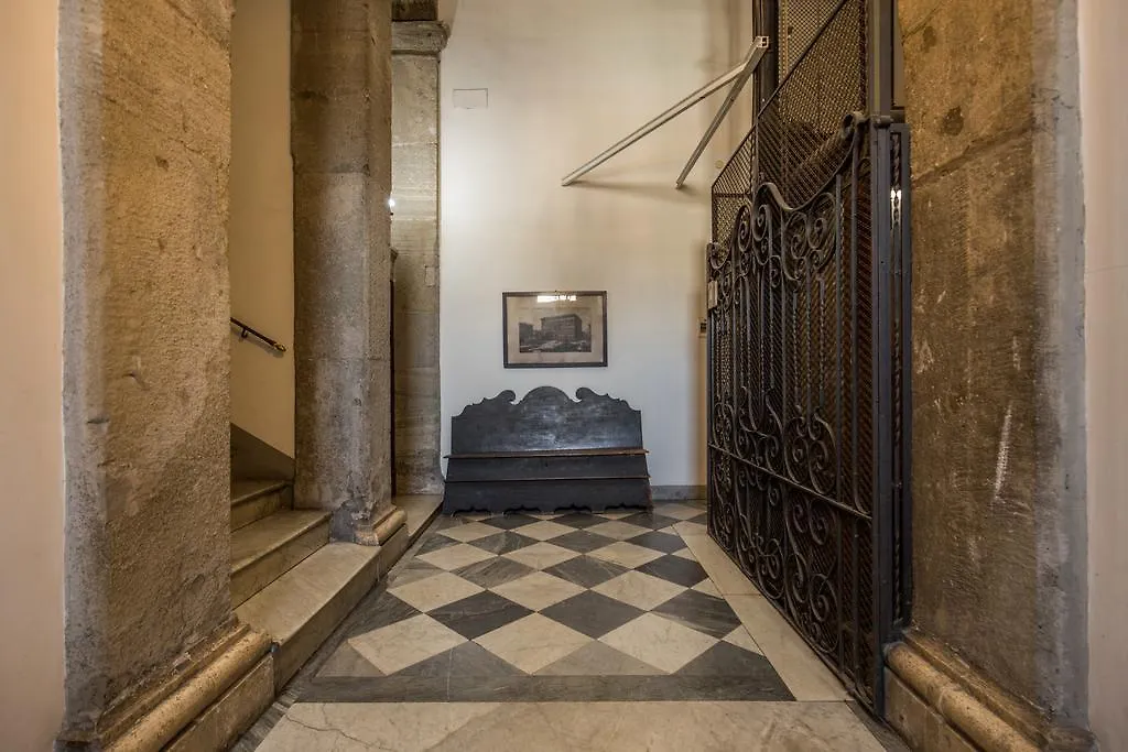 Piazza Farnese Exclusive View 2 Bedroom En Suite Rome Apartment