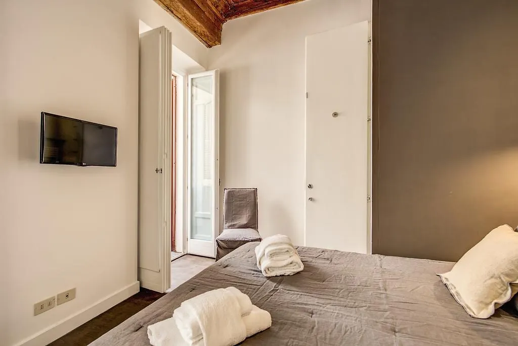 Piazza Farnese Exclusive View 2 Bedroom En Suite روما شقة