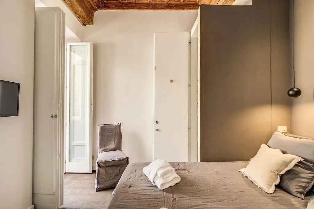 Piazza Farnese Exclusive View 2 Bedroom En Suite روما 0*,